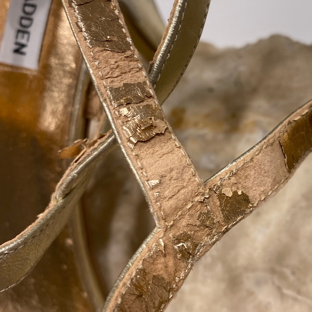 Steve Madden Goldwyn Metallic Gold Sandal Heels Sz 10 - Picture 9 of 13